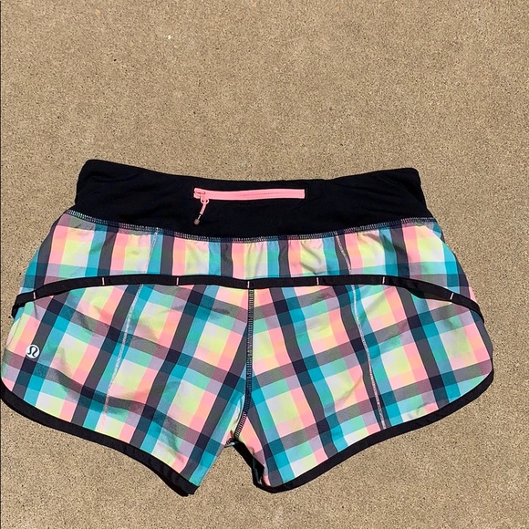 Lululemon Speed Shorts Wee Wheezy Check - Picture 4 of 8